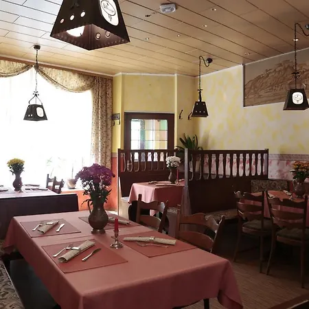 Sessellift Hotel